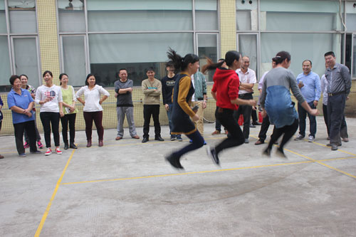 草莓视频性福宝漆厂家 圣诞活动